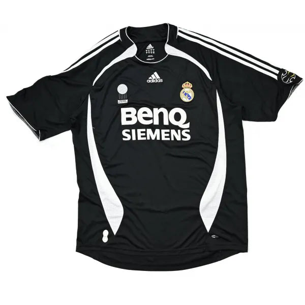 Camiseta Retro del Real Madrid 06/07 - 2ª equipación
