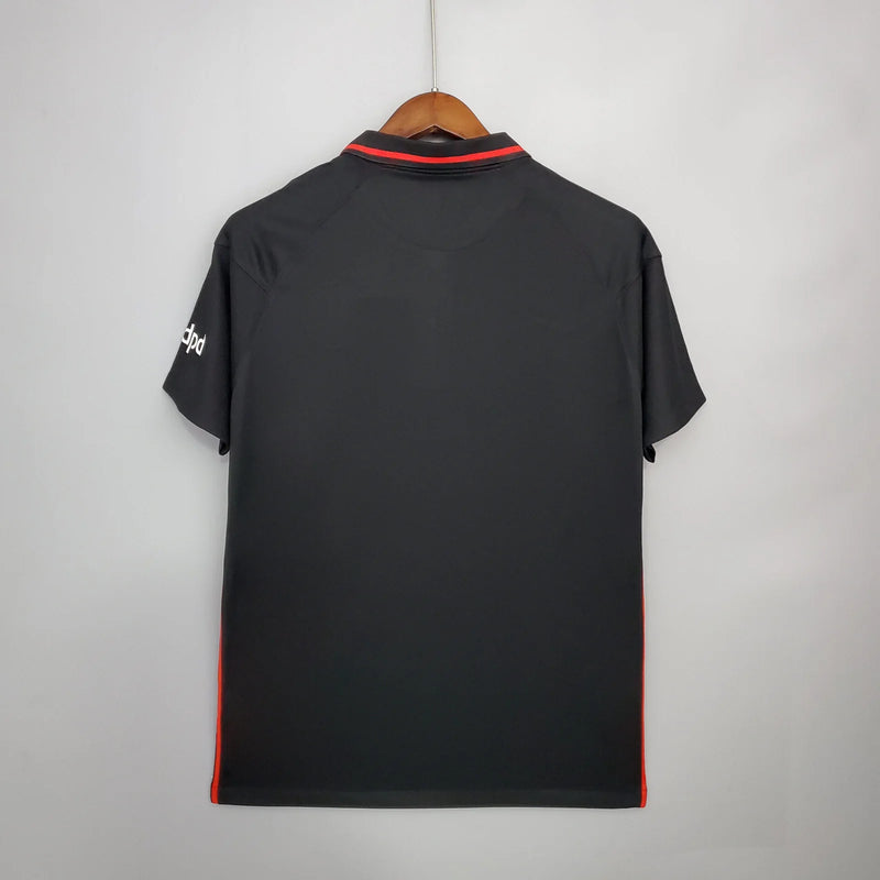 Camiseta de la 1ª equipación del Eintracht Frankfurt 21/22