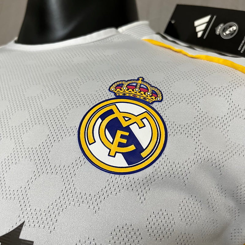 Camiseta Authentic de la 1ª equipación del Real Madrid 25/26 - Jugador Manga Larga
