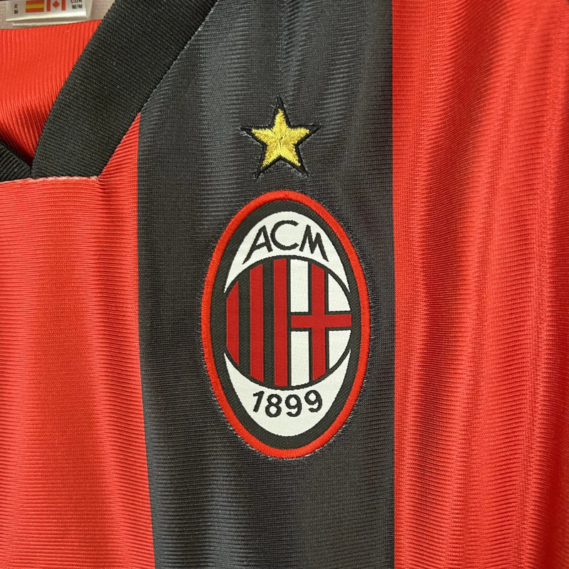 Camiseta Retro del A.C. Milan 98/99 - 1ª equipación