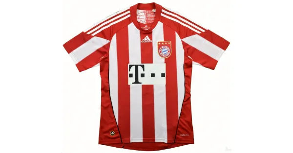 Camiseta Retro del F.C. Bayern Múnich 10/11 - 1ª equipación
