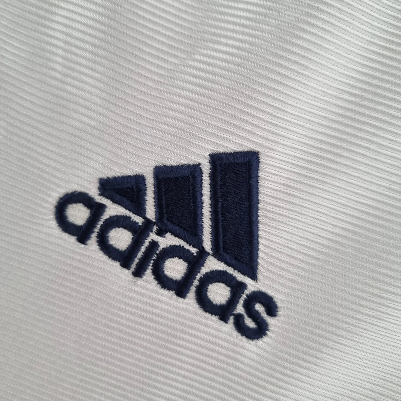 Camiseta Retro del Real Madrid 00 - 1ª equipación