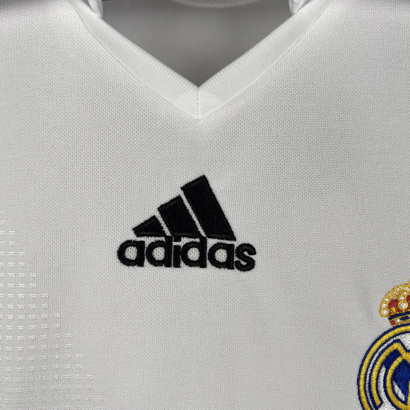Camiseta Retro del Real Madrid 09/10 - 1ª equipación