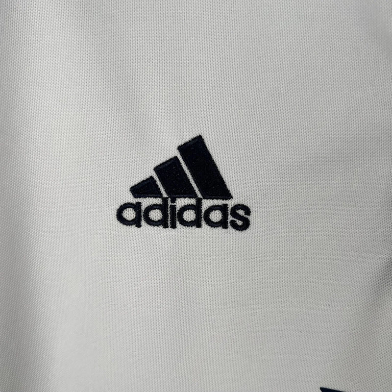 Camiseta Retro del Real Madrid 16/17 - 1ª equipación