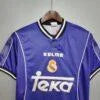 Camiseta Retro del Real Madrid 97/98 - 2ª equipación