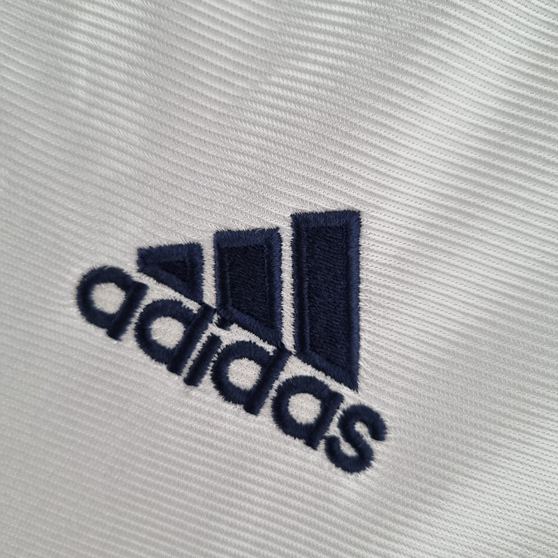 Camiseta Retro del Real Madrid 99/00 - 1ª equipación