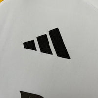 Camiseta de la 1ª equipación del Real Madrid 25/26