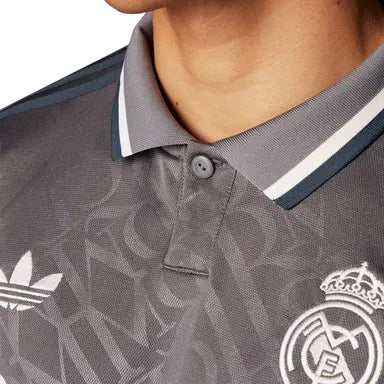 Conjunto de la 3ª equipación del Real Madrid 24/25 - Niños Pequeños y Jóvenes (Camiseta + Pantalón corto)