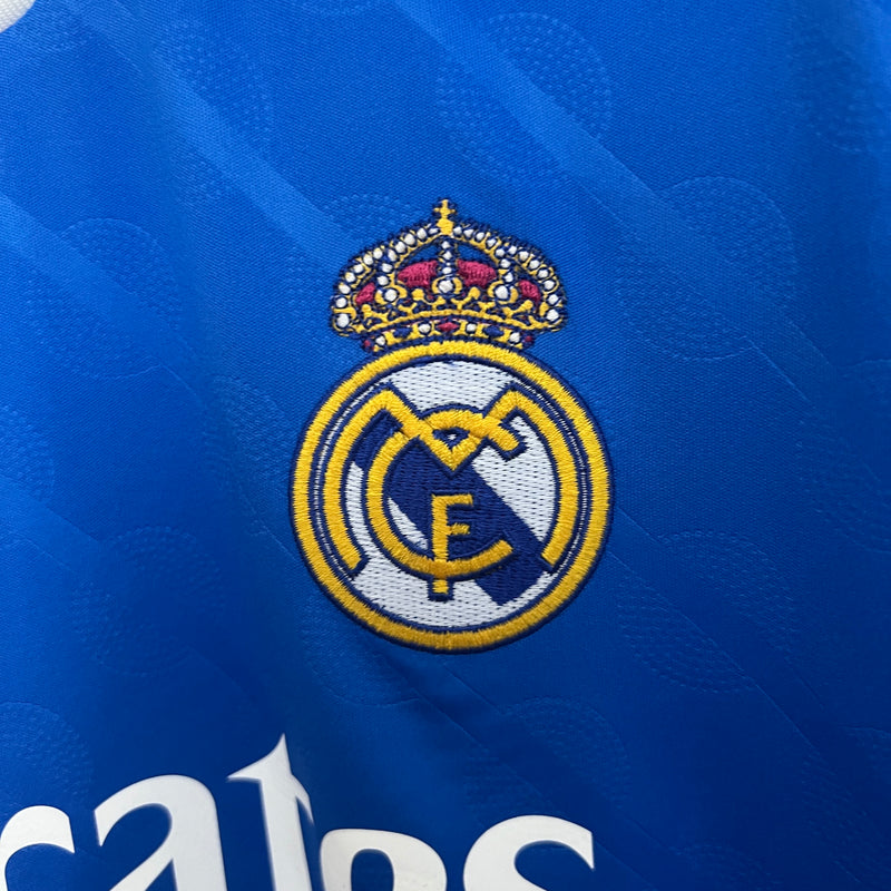 Camiseta de la 3ª equipación del Real Madrid 25/26