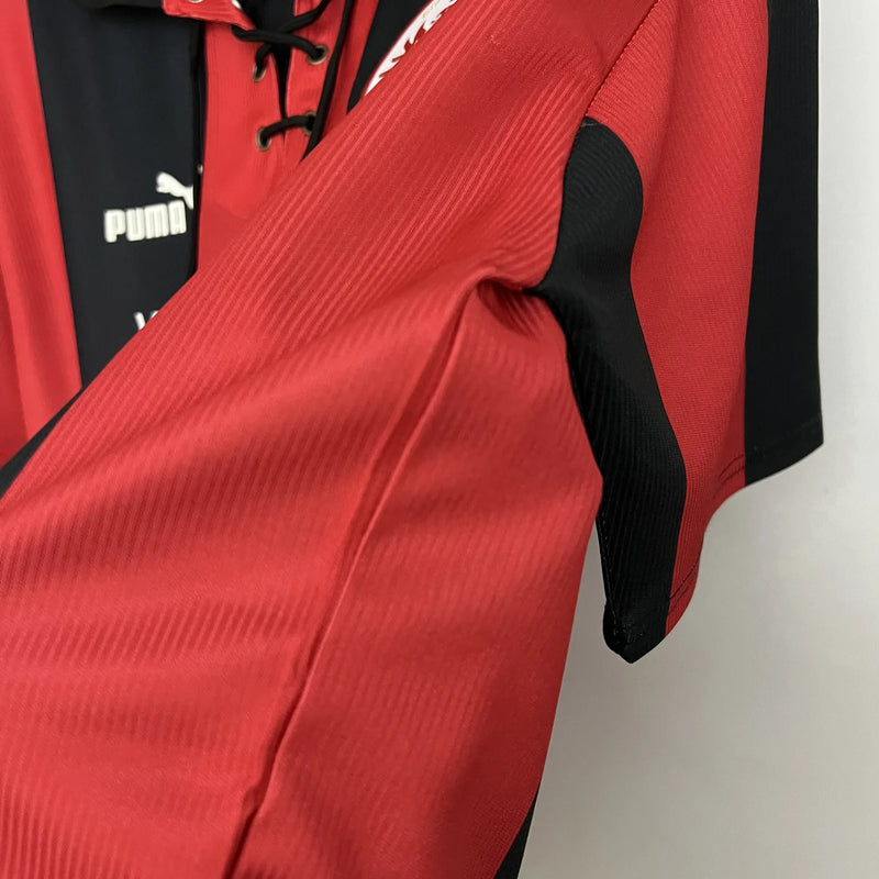 Camiseta Retro del Eintracht Frankfurt 98/00 - Centenario