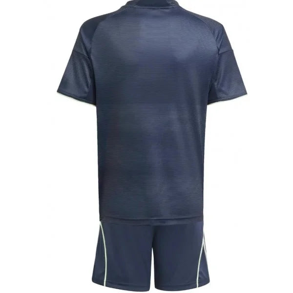 Conjunto de la 2ª equipación del Real Madrid 25/26 - Niños Pequeños y Jóvenes (Camiseta + Pantalón corto)